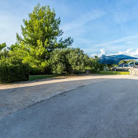 Apartment Punta Royal Pirovac