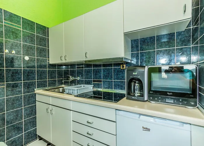 アパート Punta Royal ピロヴァッツ